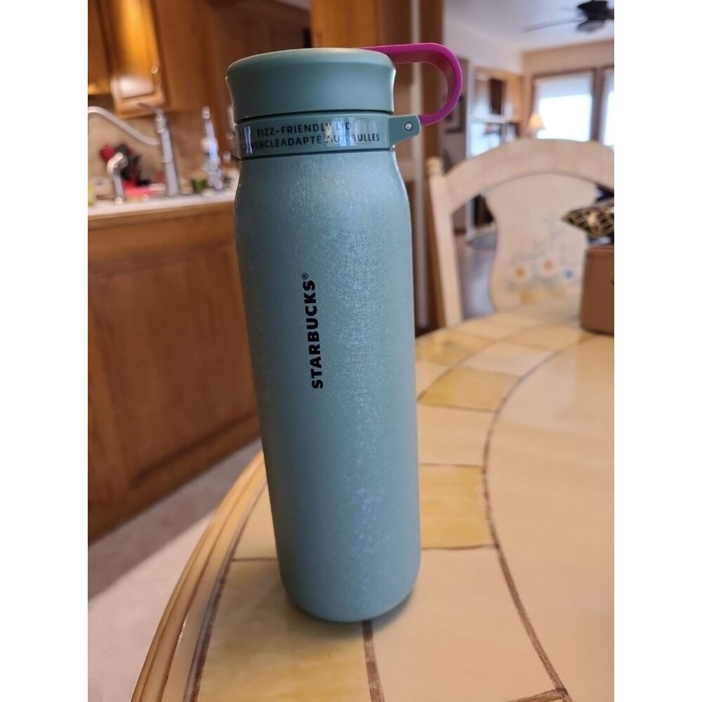 Starbucks Fall 2022 Textured Rainforest Vacuum Insulated 20oz Water Bottle